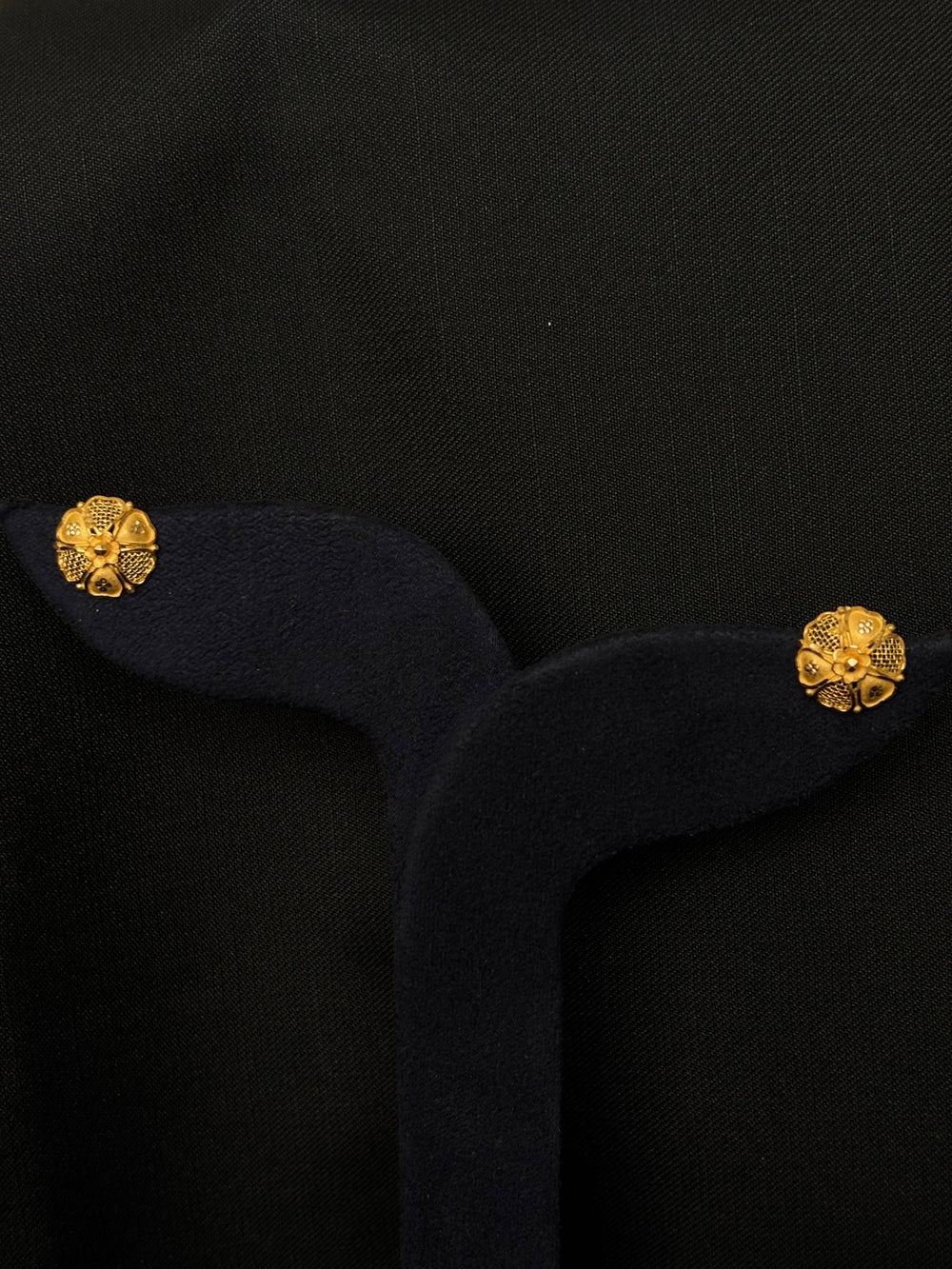 Artisan Filigree: 22K Gold Floral Stud Earrings