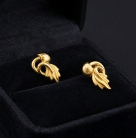 22K Yellow Gold Filigree Shield Drop Earrings | Traditional Indian Lace-Work Jewelry