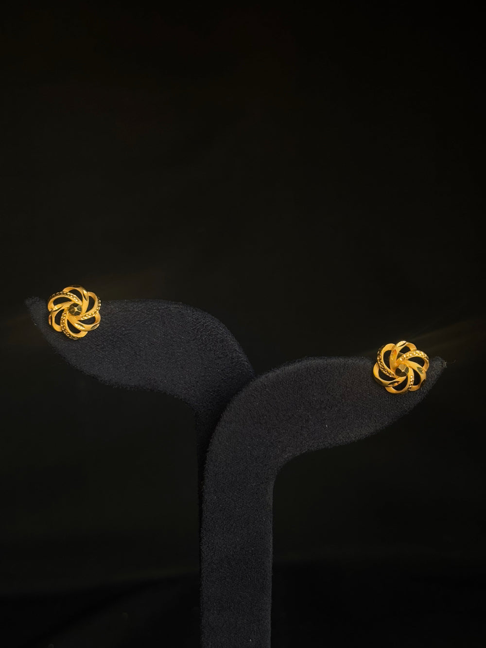 22K Gold Swirl Stud Earrings