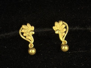 22K Yellow Gold Floral Filigree Stud Earrings | Handcrafted Traditional Gold Studs