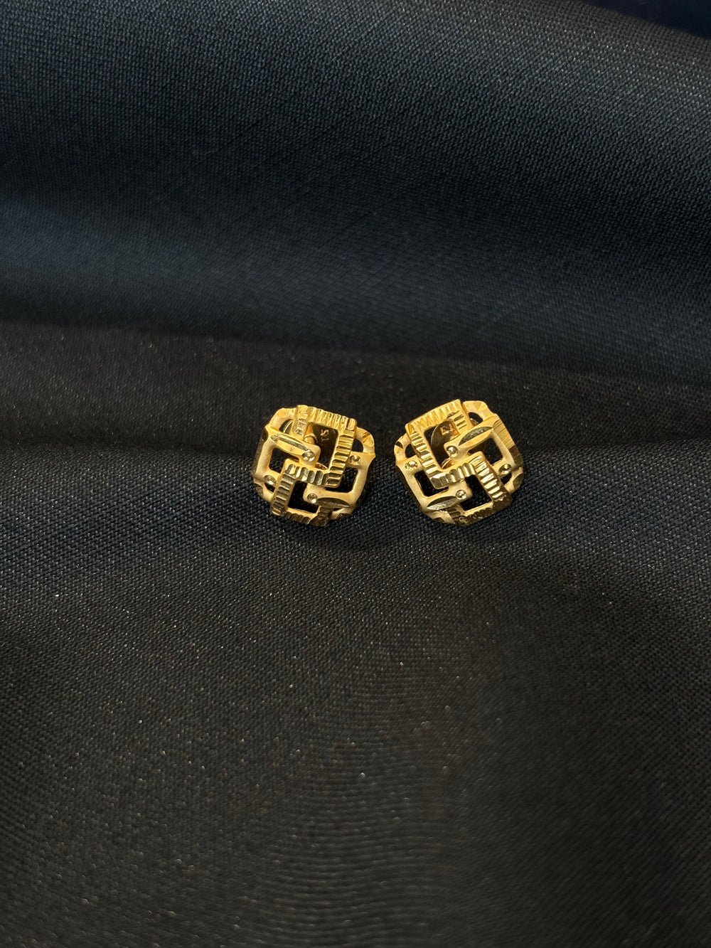 22K Gold Cube Stud Earrings