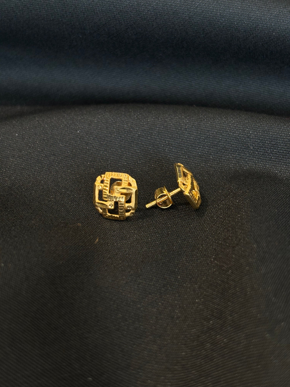 22K Gold Cube Stud Earrings