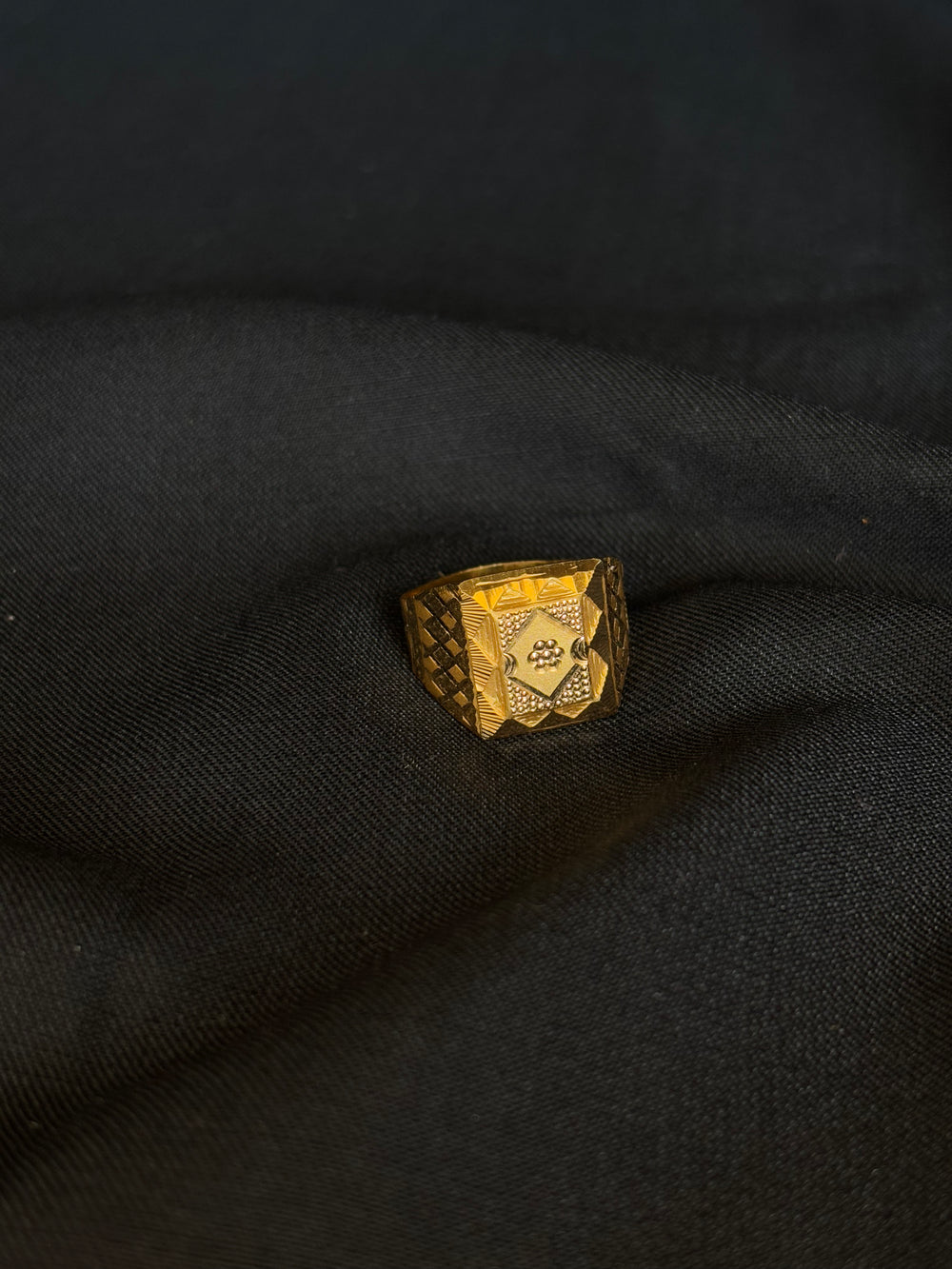 22K Gold Gents Ring with Distinctive Pattern.