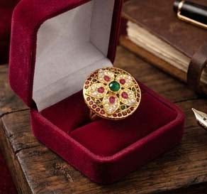 Lady's 22K Gold Filigree Flower Ring | Ornate Floral Statement Jewelry