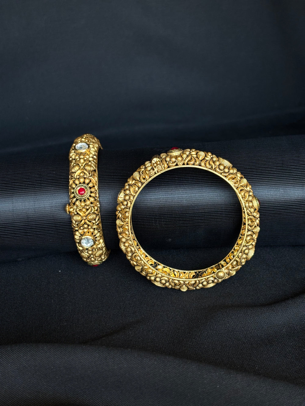 22K Gold Floral Bangle Set with Gemstone Details