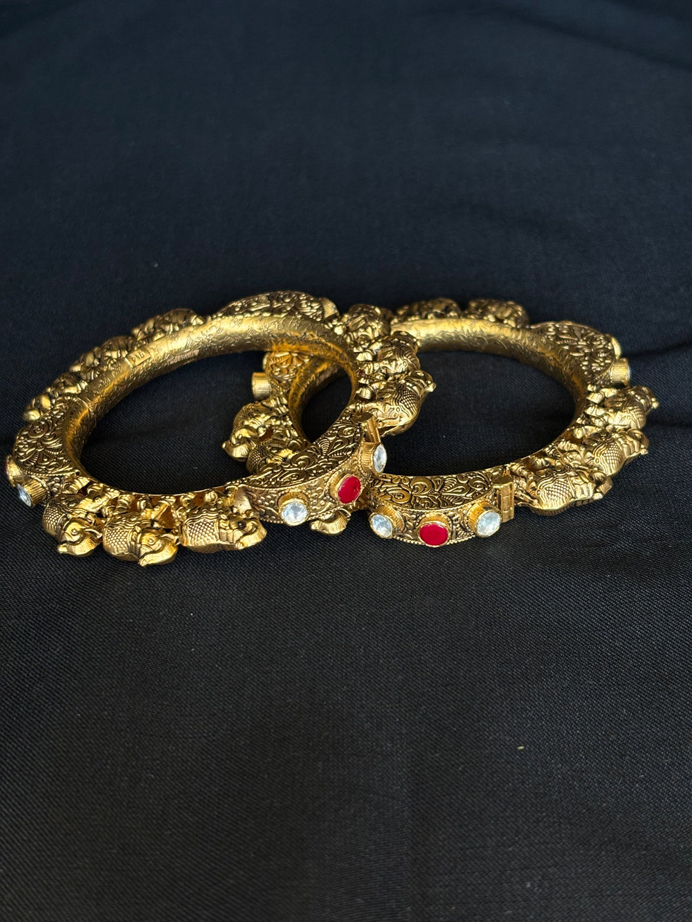 22K Gold Gokhru Bangle Set with Gemstone Details