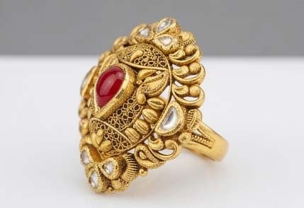 WoGents 22K Gold Teardrop Leaf Ring | Elegant Nature-Inspired Band