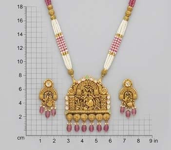 Royal 22K Gold Filigree Floral Necklace & Earrings Set