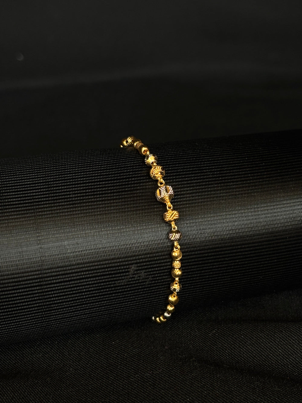 22K Gold Beaded Bracelet with Diamond-Cut Accents
