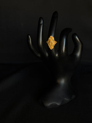 22K Gold Elegant Filigree Ring - Intricate Traditional Design