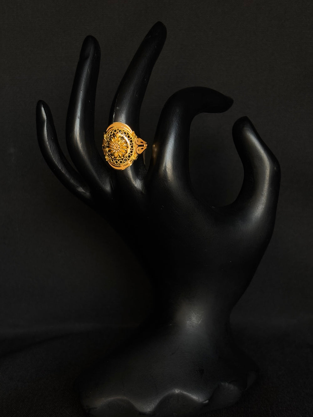 22K Gold Round Filigree Ring with Intricate Detailing - Traditional Indian Design
