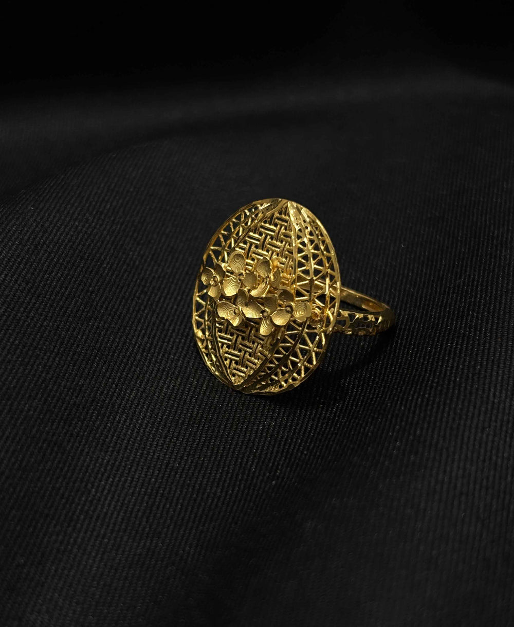 22K Gold Floral Filigree Ring - Handcrafted Traditional Jewelry