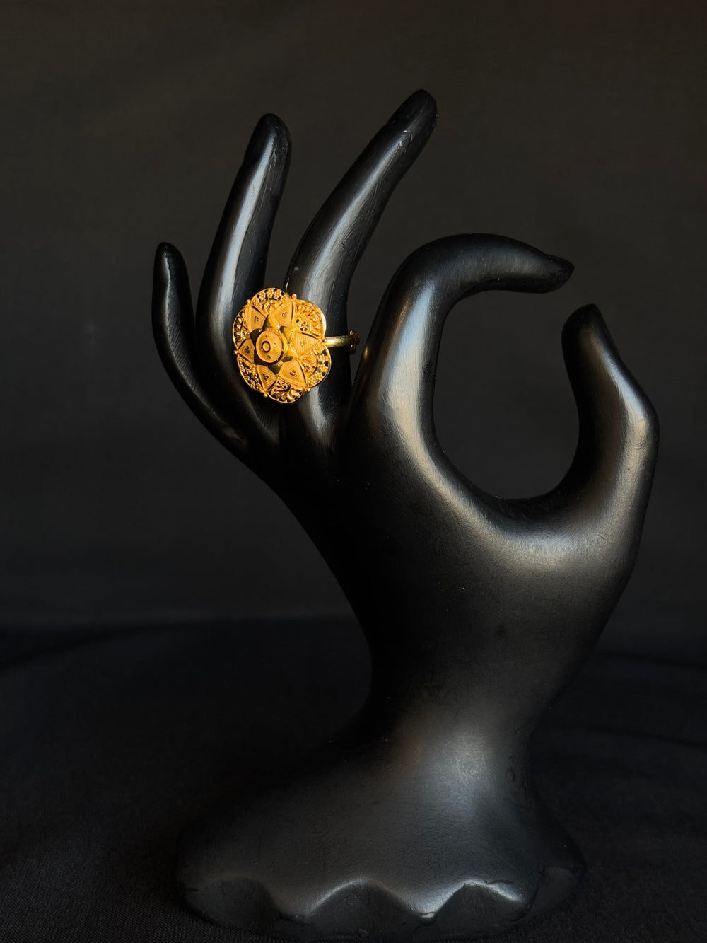 22K Gold Traditional Floral Ring - Handcrafted Elegant Design