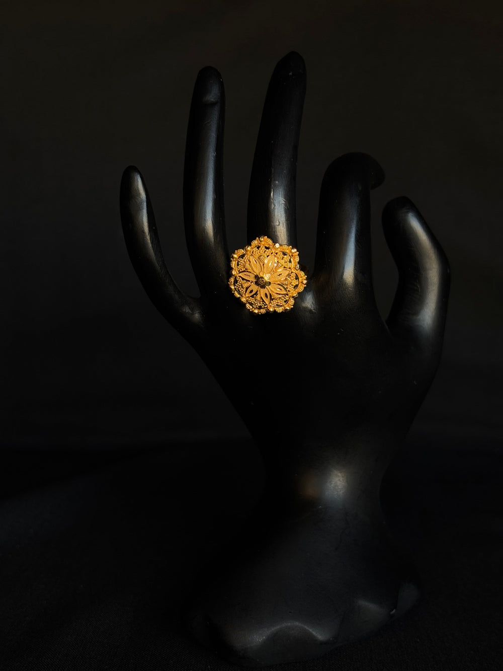 22K Gold Floral Filigree Ring - Elegant & Lightweight Traditional Design