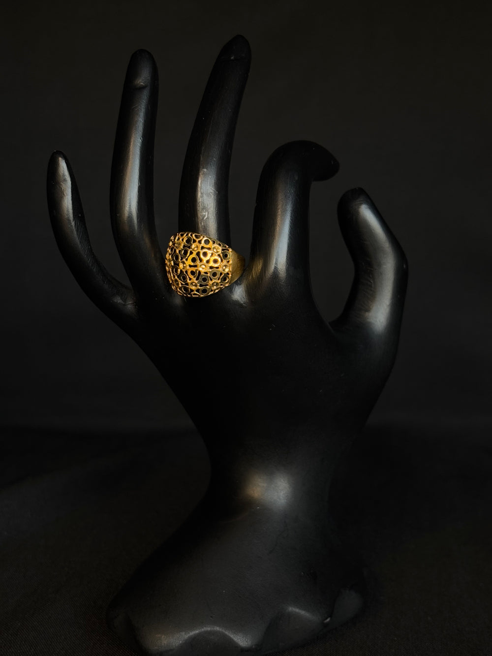 22K Gold Openwork Dome Ladies Ring.
