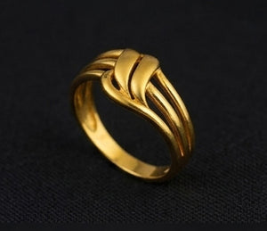 Ornate 22K Gold Sun-Flare Ring | WoGents Radial Textured Jewelry