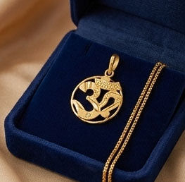 PSJ 22KT Gold Lord Swaminarayan Pendant | Divine Spiritual Gold Locket
