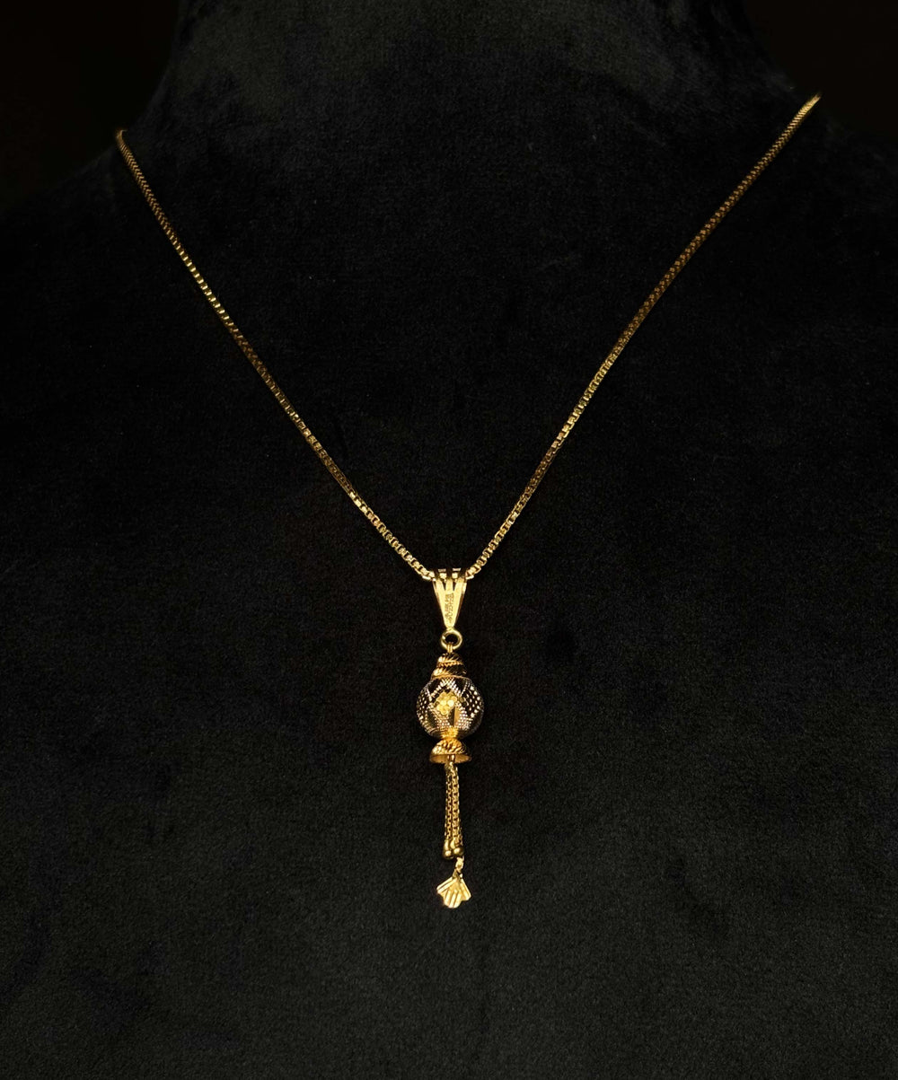 22KT Gold Filigree Pendant with Dangling Beads (Without Chain)