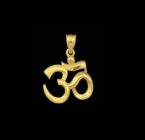 Minimalist 22KT Gold Om Pendant | Spiritual Yellow Gold Jewelry