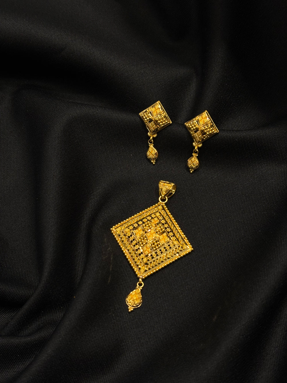22K Gold Geometric Pendant Set with Diamond Shape & Detailed Dangles. (without chain)