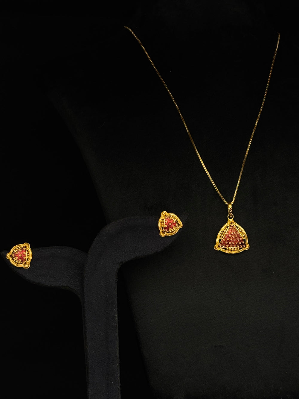 22K Gold Red Enamel Pendant and Earrings Set with Intricate Design