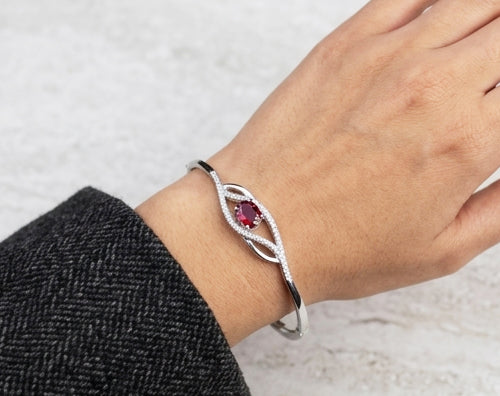 92.5 Sterling Silver Infinity Swirl Bangle