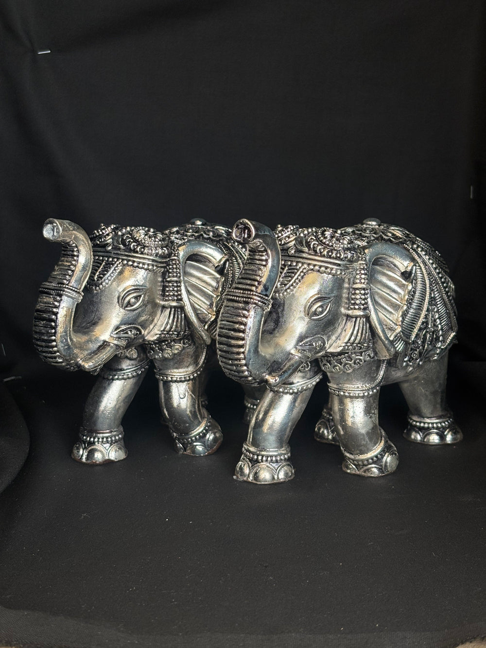 999 Silver foiling Elephant Pair