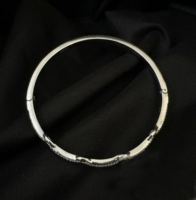 Eternal Interlocking Heart Sterling Silver Ladies Kada