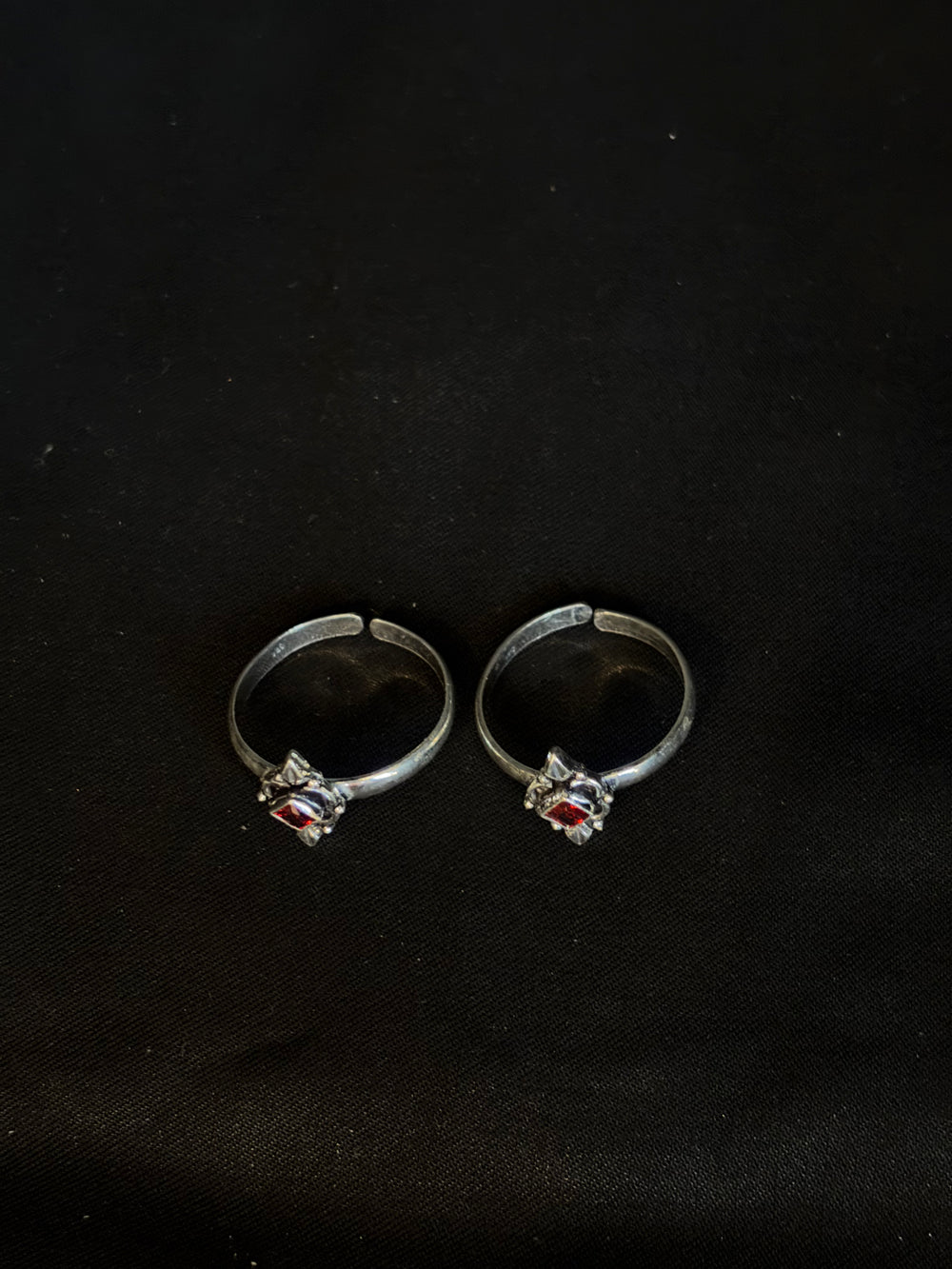 92.5 Sterling Silver Diamond-Shaped Toe Rings with Red Stone Accents - Adjustable Band